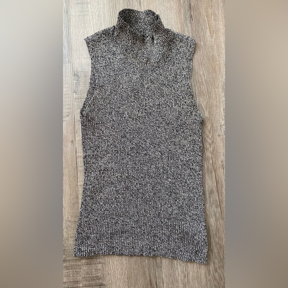 Sweater tank top mock neck - Small - Grey - Picture 3 of 4